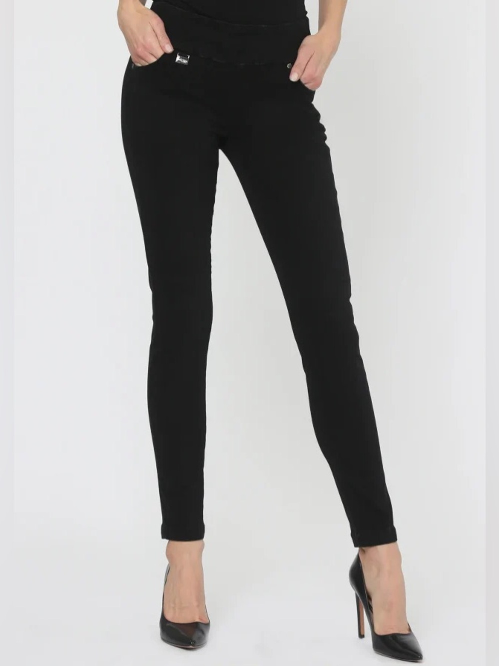 Lisette Sylvia Pull-On Slim Jean